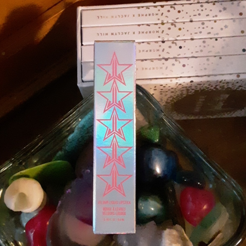 Jeffree star liquid lip in Christmas cookie